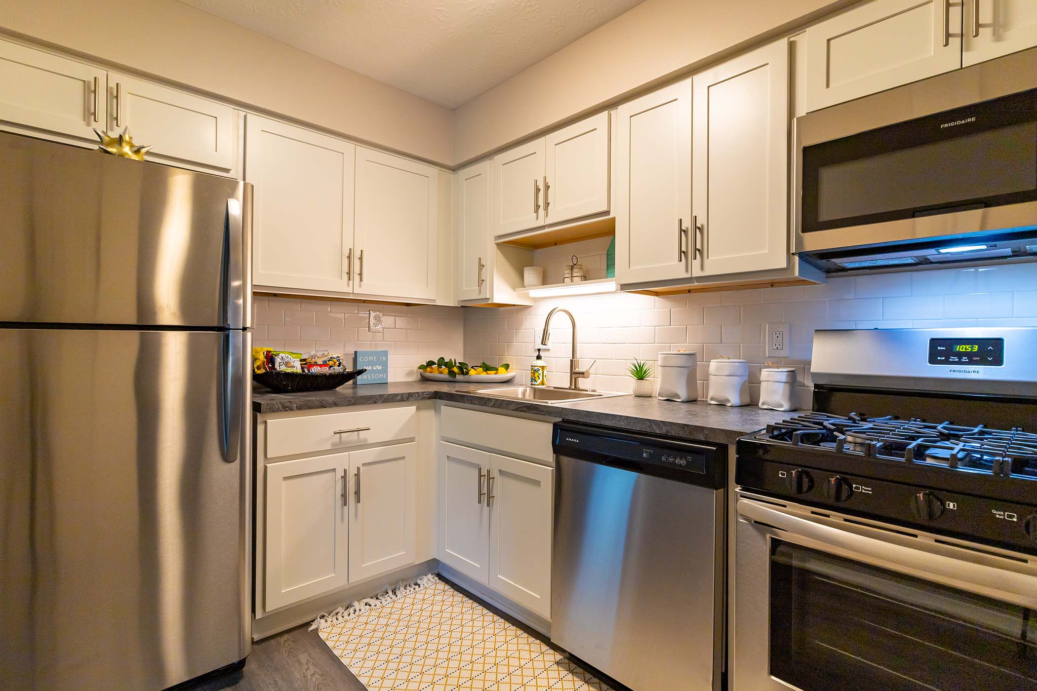 Jamestown Village Apartments Live Millennium